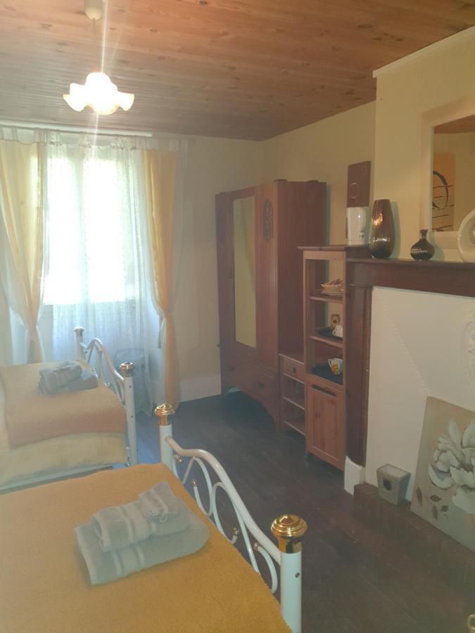 Sunset House Chambres De Hotes Magnac-Laval Luaran gambar