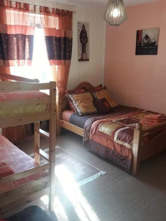 Sunset House Chambres De Hotes Magnac-Laval Luaran gambar