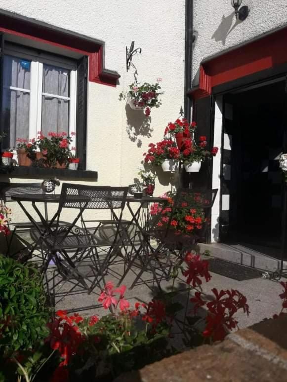 Sunset House Chambres De Hotes Magnac-Laval Luaran gambar